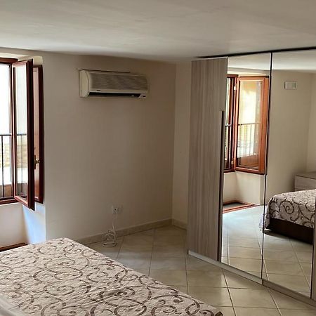 Casa Emilia Appartement Napels Buitenkant foto