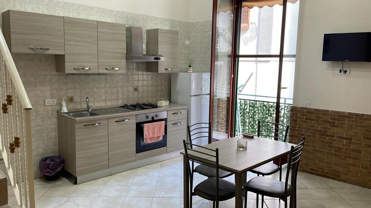 Casa Emilia Appartement Napels Buitenkant foto